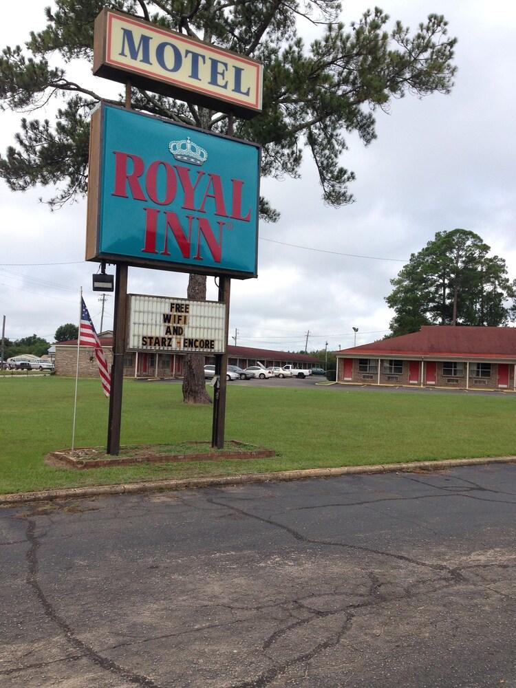 Royal Inn photo 27