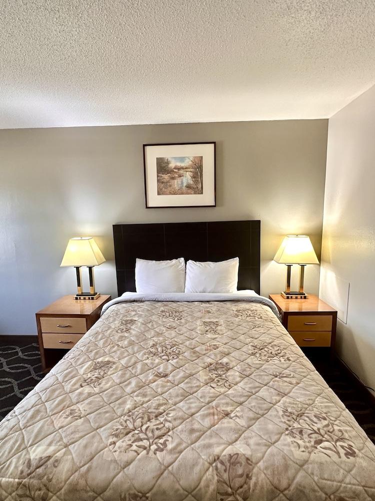 Travel Inn photo 12