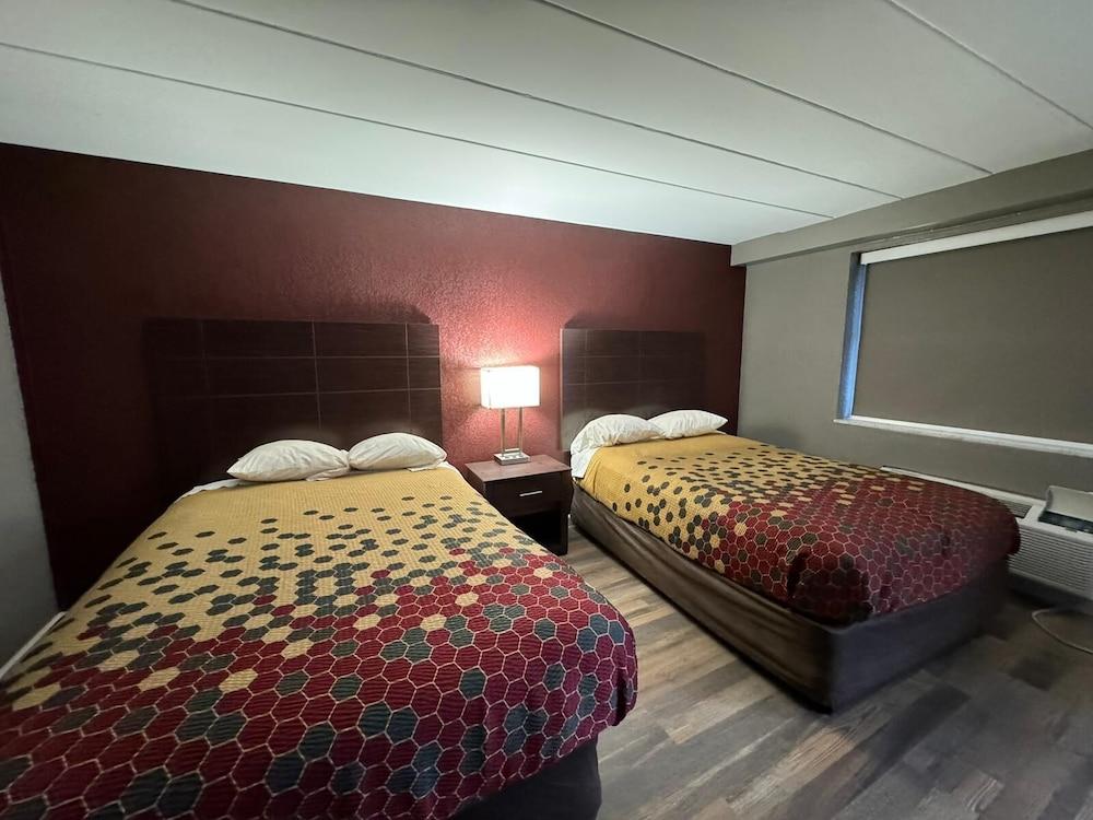 Residency Inn & Studios photo 5