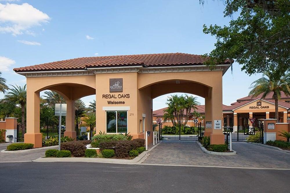 Regal Oaks 5728 photo 14