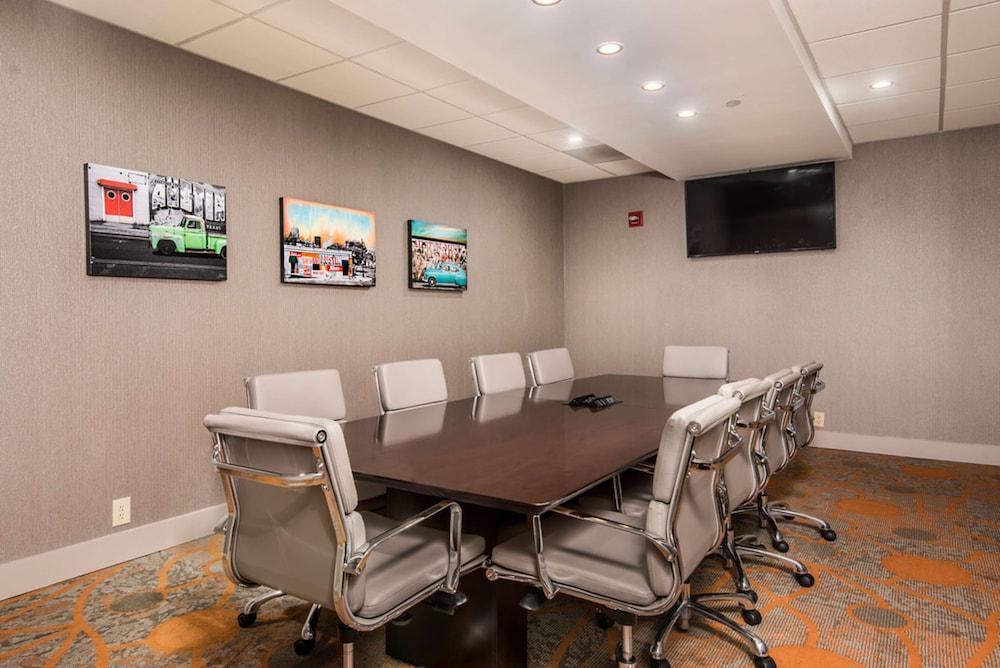 Homewood Suites by Hilton Austin-South/Airport photo 26