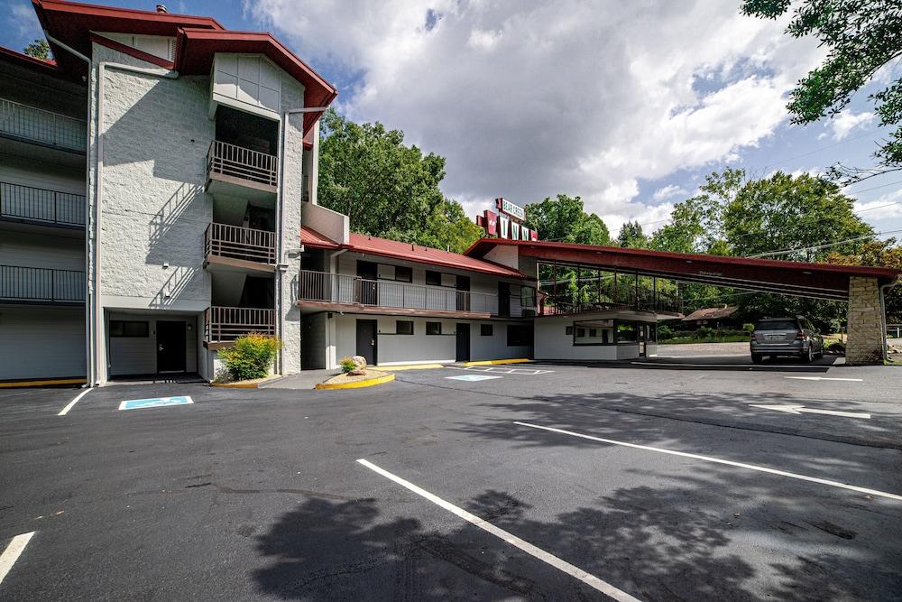 Bear Creek Inn photo 51