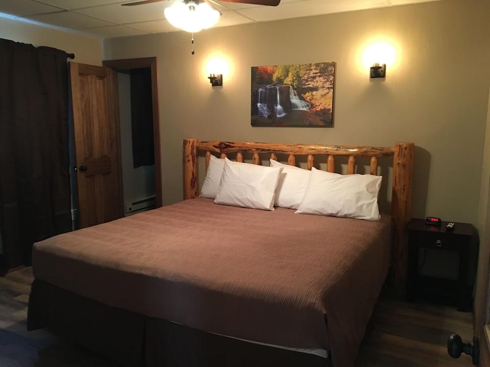 Glacier Basecamp Lodge photo 17
