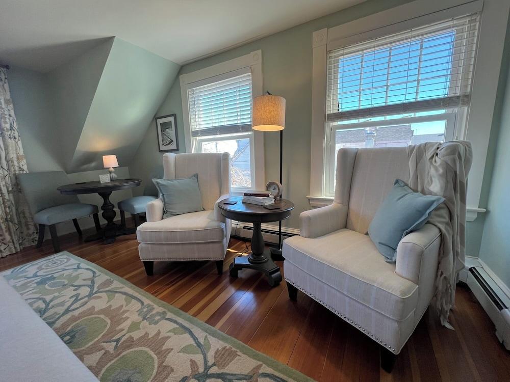 Inn on Shore Road photo 28