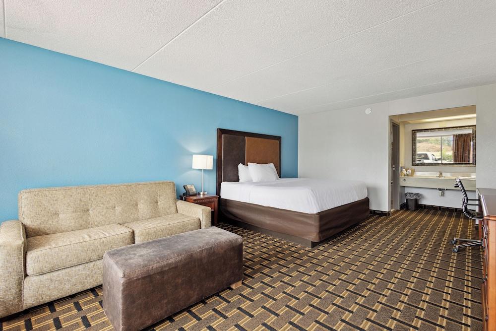 Relax inn by OYO Greeneville Near Hwy US-321 photo 10