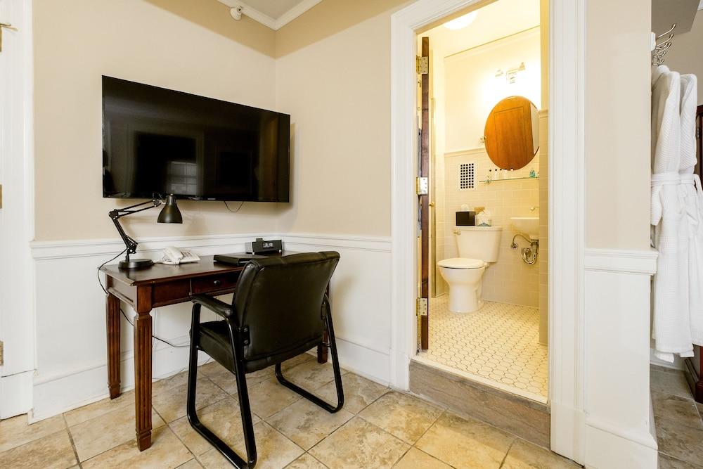 Hotel 340 photo 65
