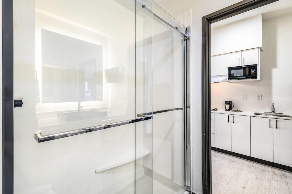 Hy-Lo Hotel, an Ascend Collection Hotel photo 30