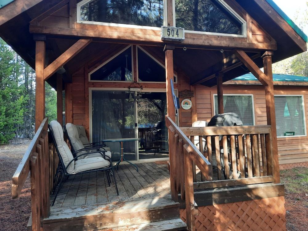Willamette Pass Inn Chalets photo 2