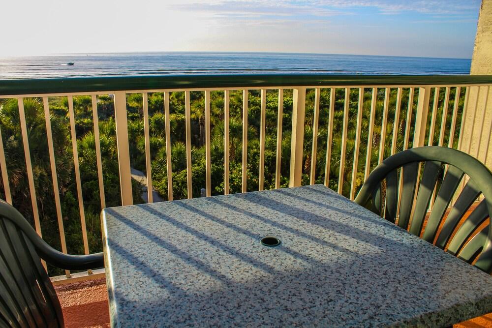 The Resort on Cocoa Beach photo 17