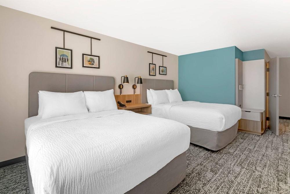Sleep Inn & Suites photo 13
