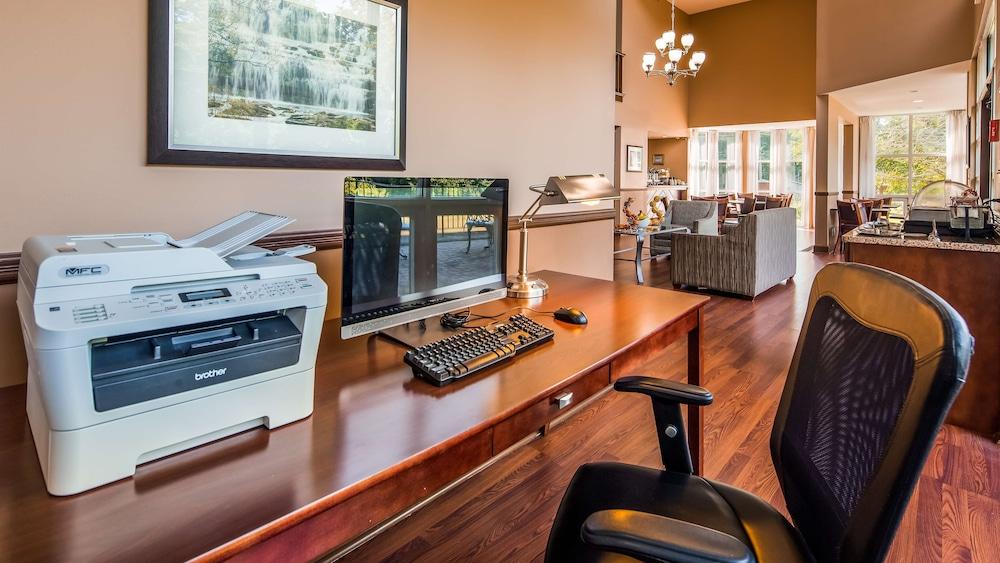 Best Western Plus The Inn & Suites At The Falls photo 32