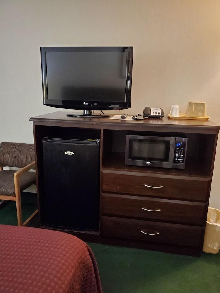 Bellis Inn photo 20