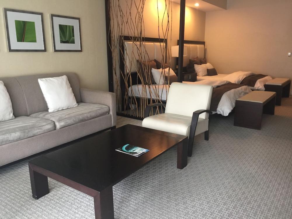 Provident Doral at the Blue Miami photo 9