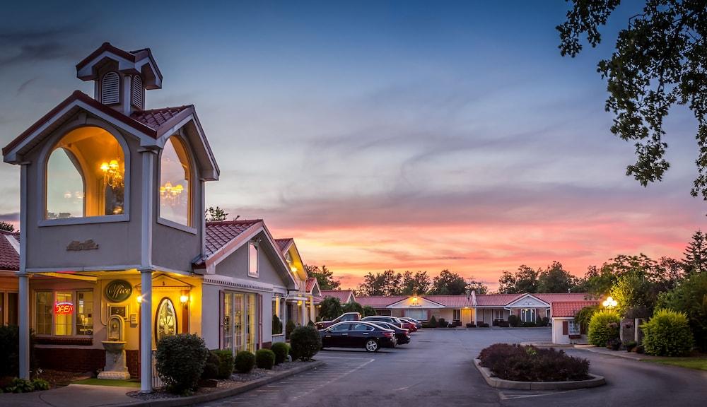 Village Haven Inn & Extended Stay photo 1