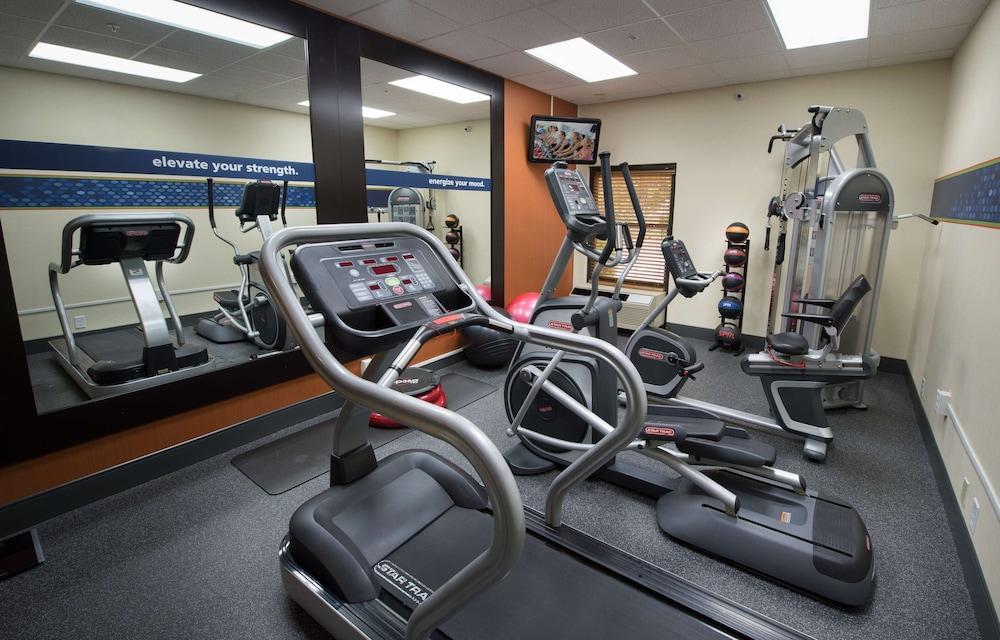 Hampton Inn Gainesville photo 9