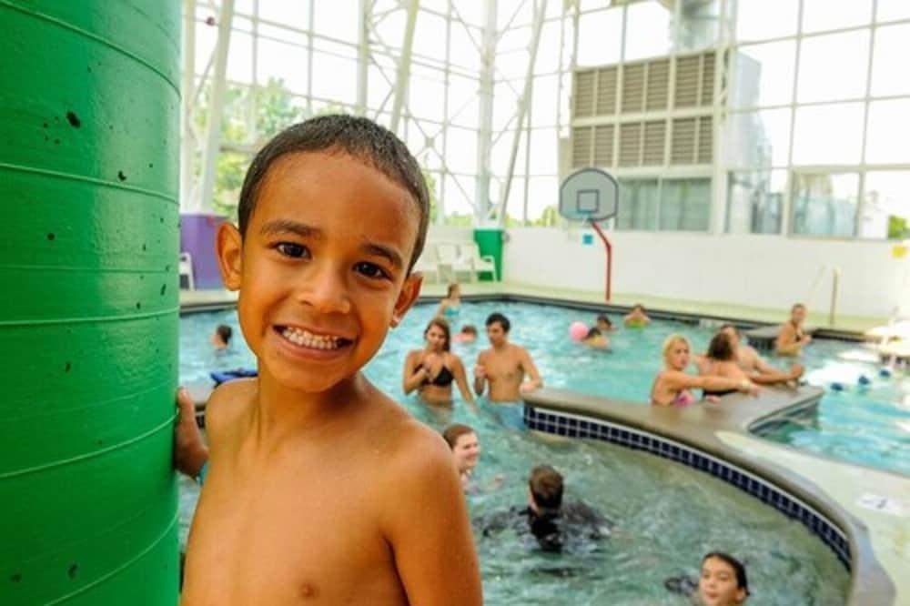 Big Splash Adventure Indoor Water Park & Resort photo 3