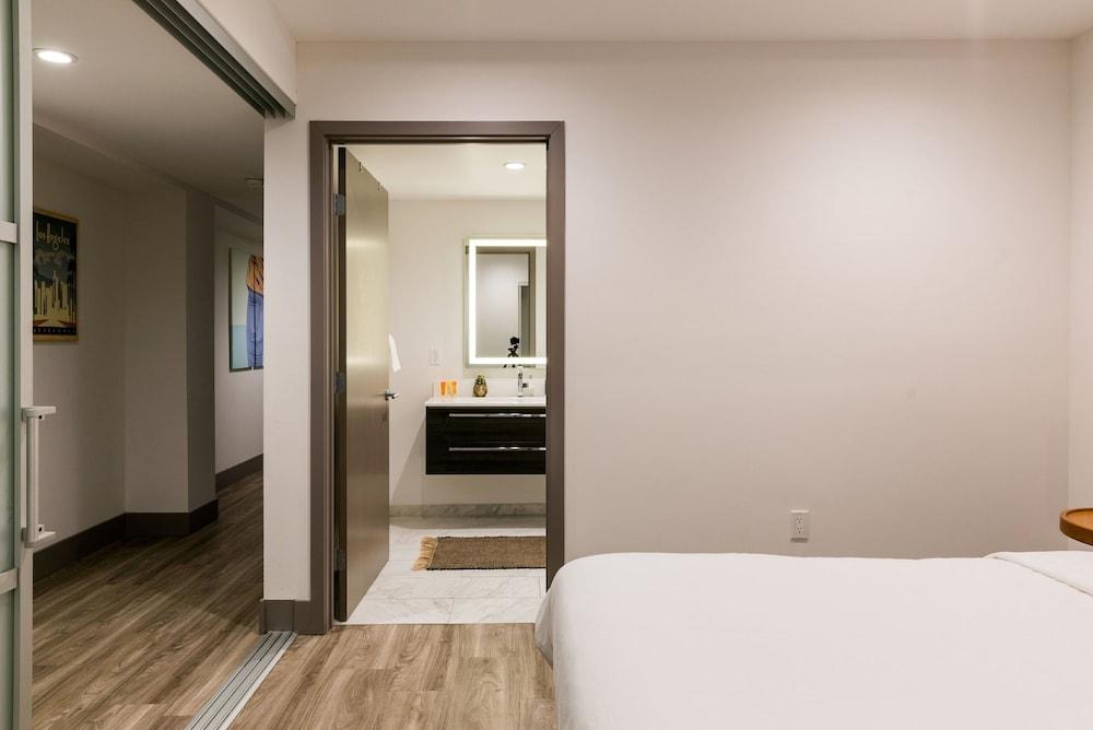 Abode Los Angeles - Downtown South Park photo 97