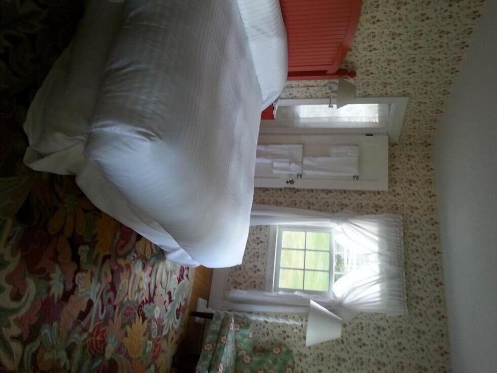 The Colony Hotel photo 28