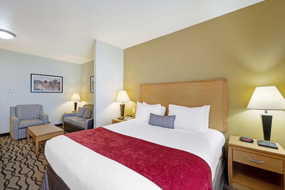 Best Western Plus Guymon Hotel & Suites photo 16