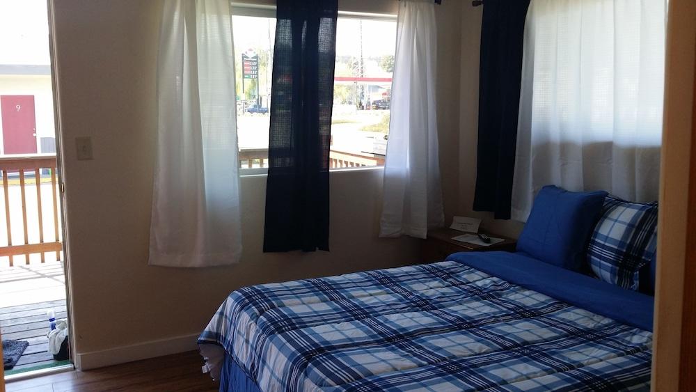 The New Terrace Hotel photo 20