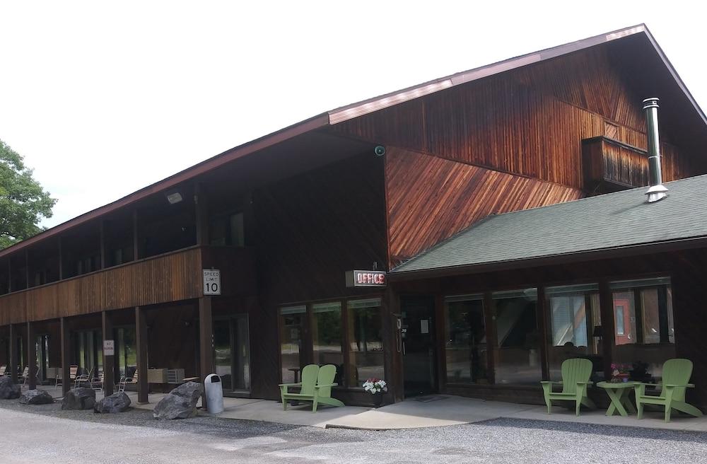 Catskill Mountain Lodge photo 23