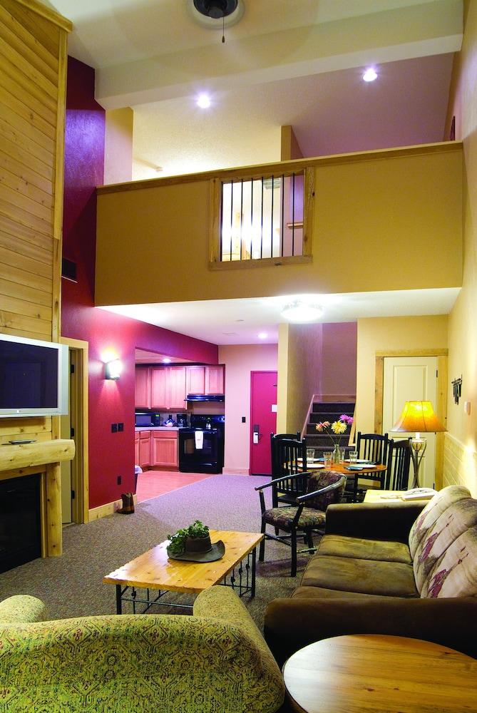 Double JJ Resort photo 41