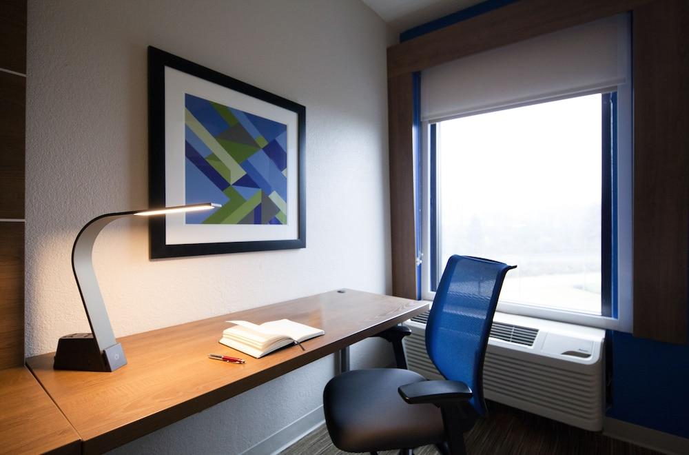 Holiday Inn Express & Suites Nashville - Brentwood I-65 by IHG photo 19