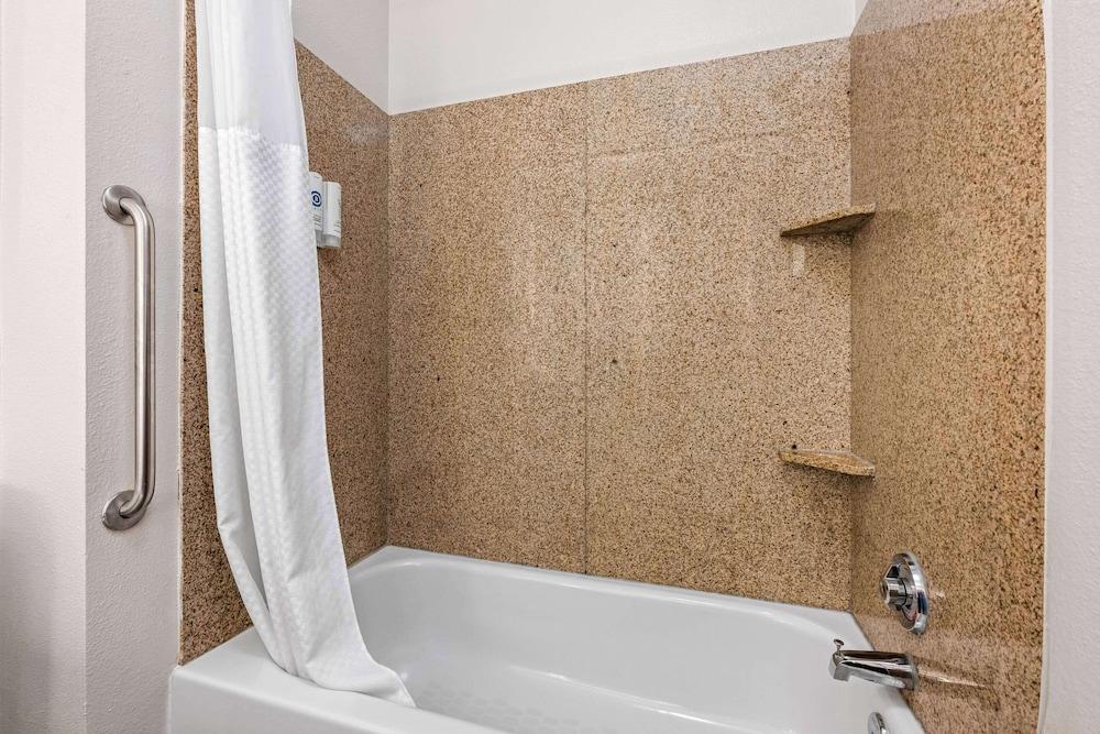 Comfort Suites Cullman I-65 Exit 310 photo 7
