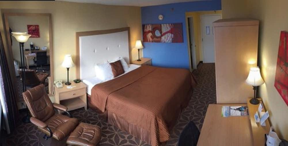 Days Inn by Wyndham Syracuse photo 9