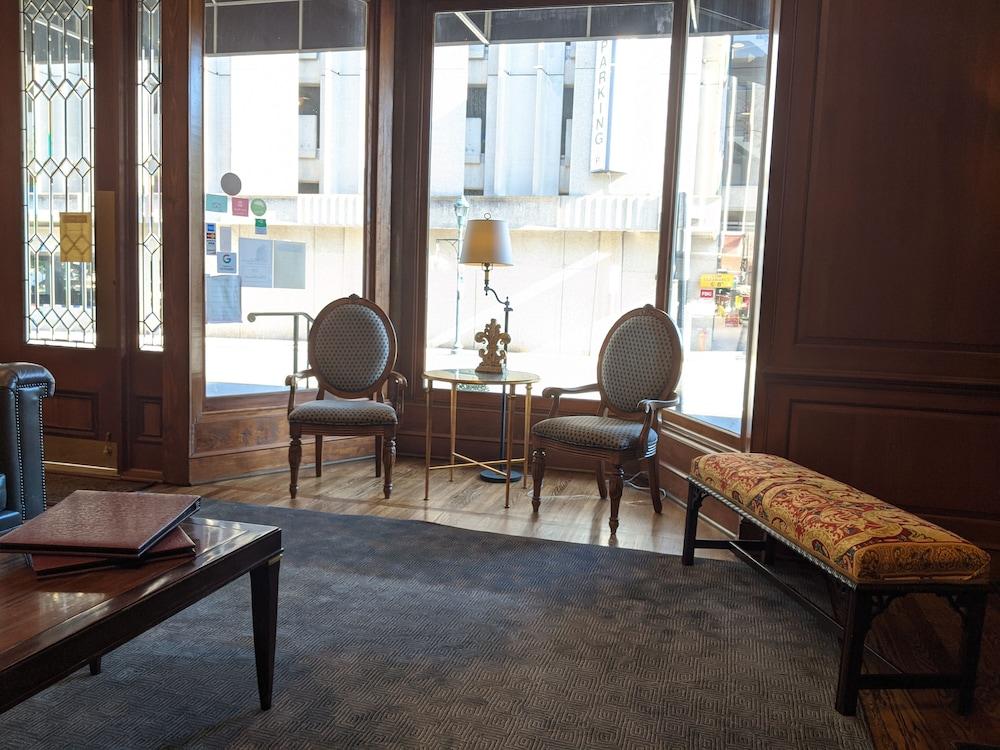 The Biltmore Greensboro Hotel photo 2