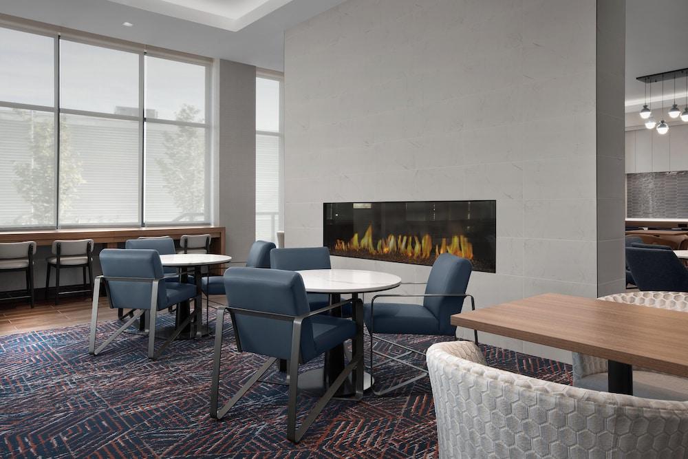 Homewood Suites By Hilton Portsmouth Downtown photo 9