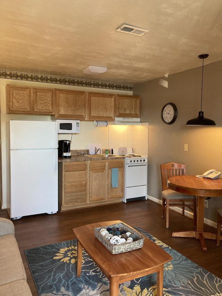 Affordable Corporate Suites - Florist Road photo 66