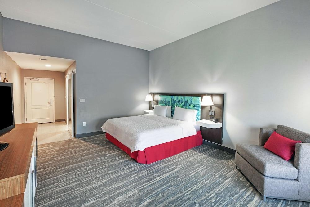 Hampton Inn & Suites Houston-Bush Intercontinental Aprt photo 3