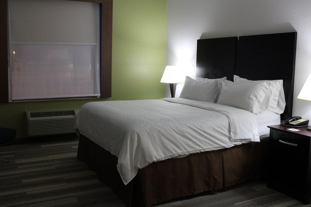 Holiday Inn Express Heber Springs by IHG photo 9