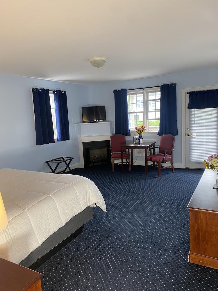 The Taber Inne & Suites photo 26