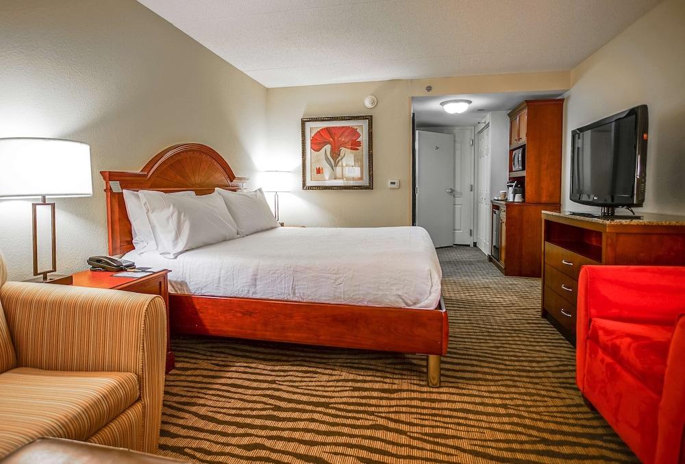 Wyndham Garden Kankakee photo 13