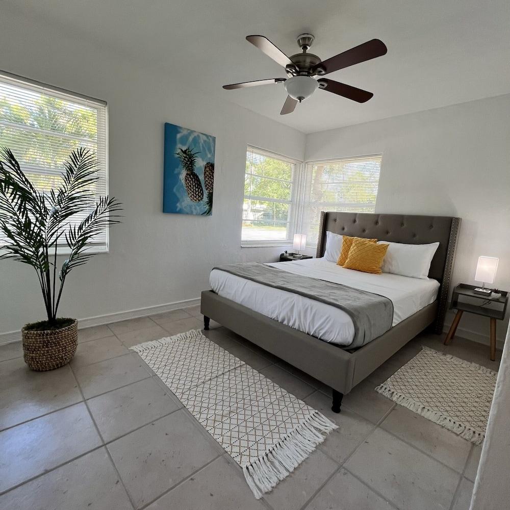 Coco Bay Condos photo 47