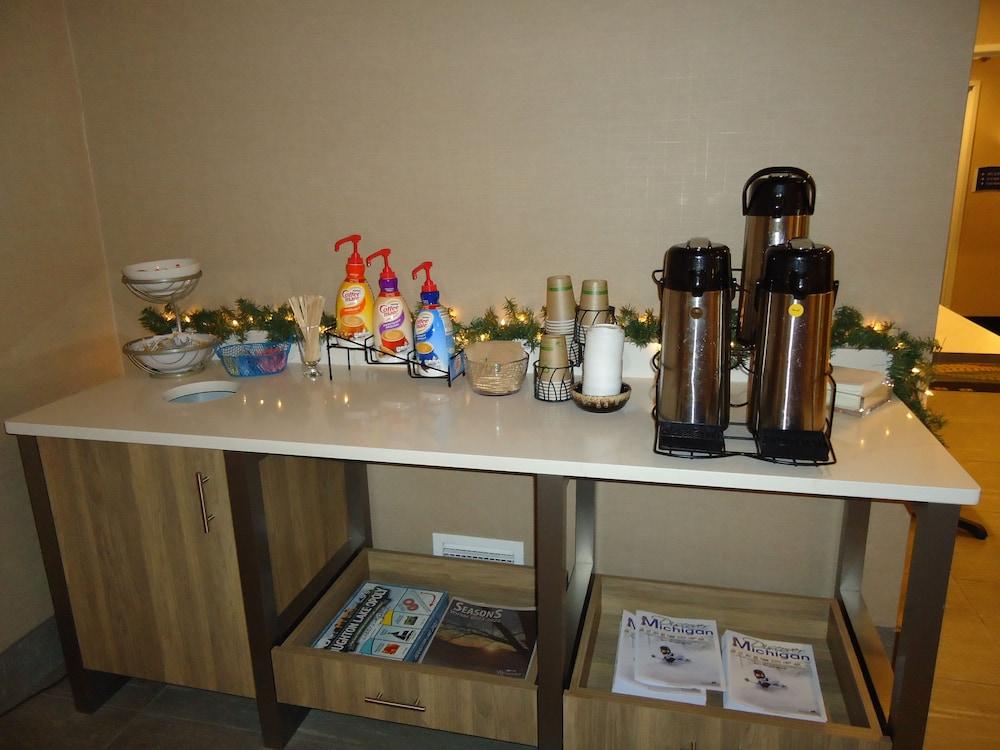 Beachfront Hotel photo 44