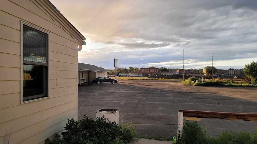Restwel Motel photo 62