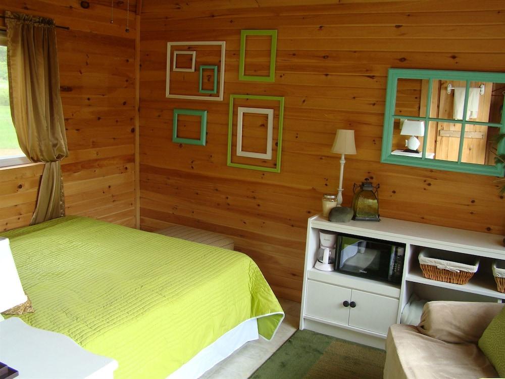 Bay Leaf Cottages & Bistro photo 25