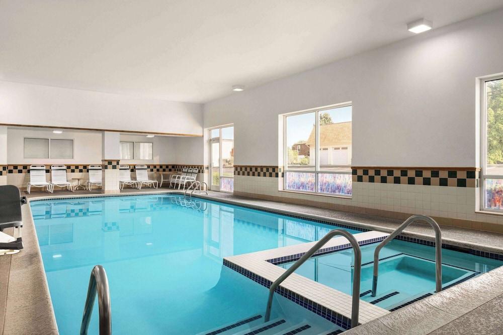 Days Inn by Wyndham Hershey photo 23