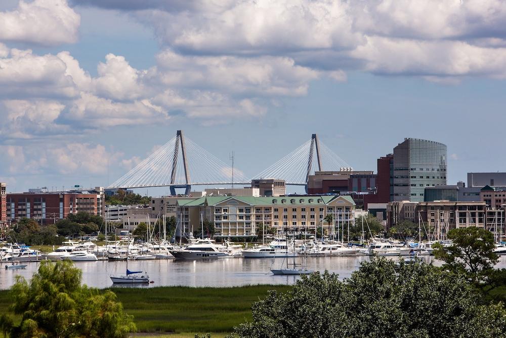 DoubleTree by Hilton Charleston Riverview photo 78
