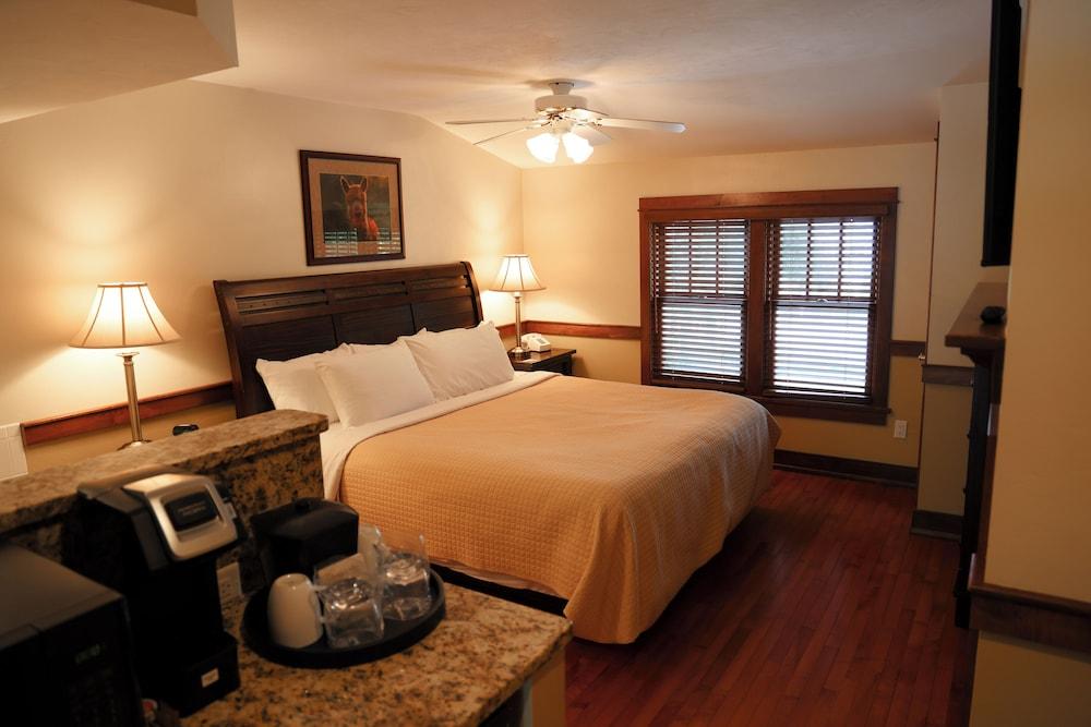 The Liberty Lodge at Sister Bay photo 30