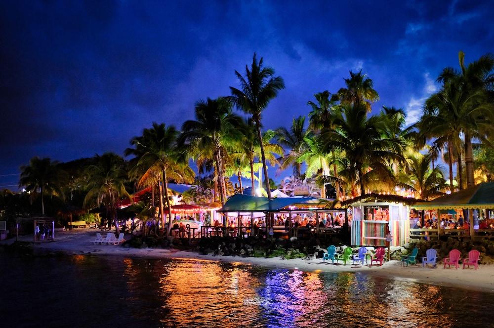 Capt Hiram's Resort photo 19