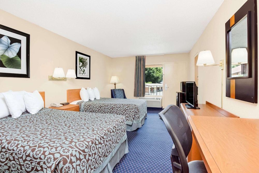 Americas Best Value Inn Aiken photo 4