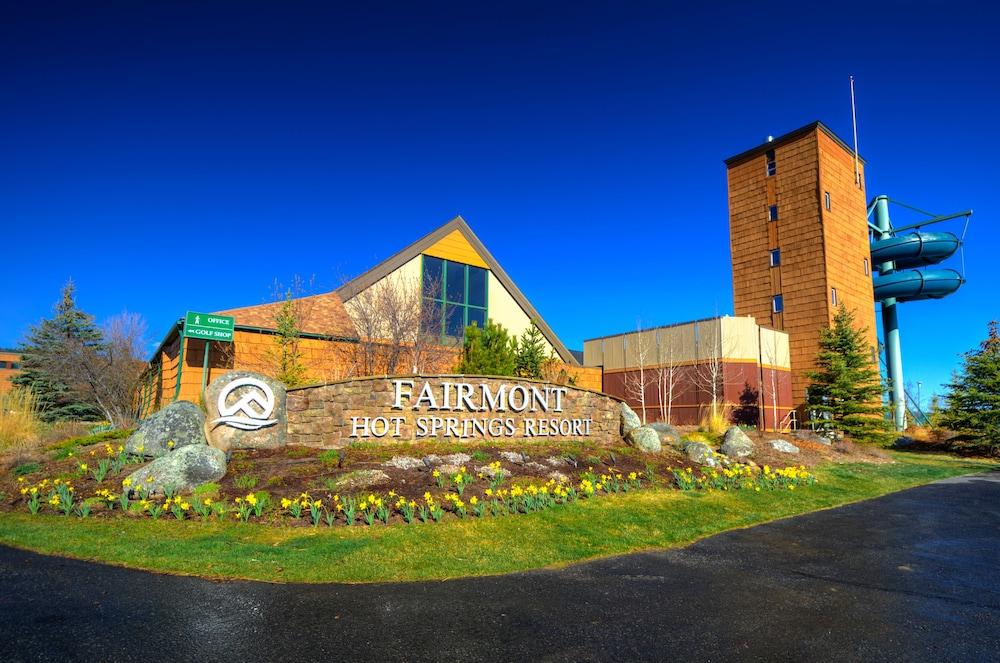 Fairmont Hot Springs Resort photo 2