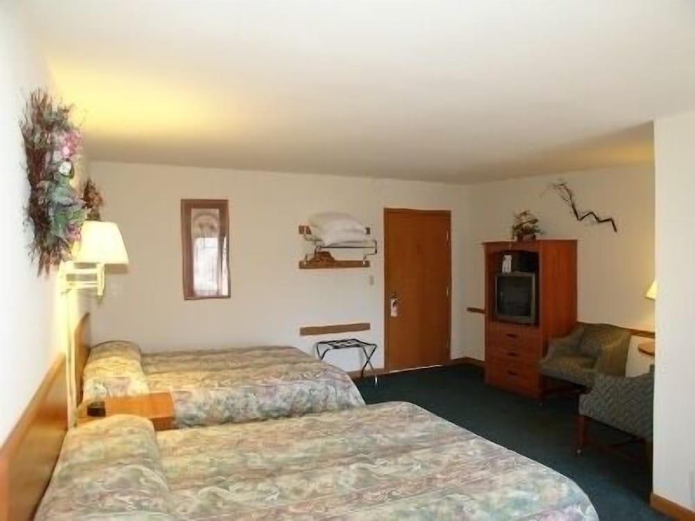 Forty Winks Inn LLC photo 7