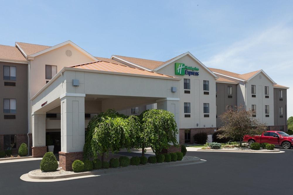Holiday Inn Express Hotel & Suites Dayton West - Brookville by IHG photo 1
