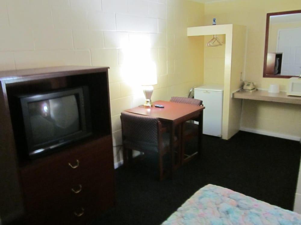 Relax Inn photo 7