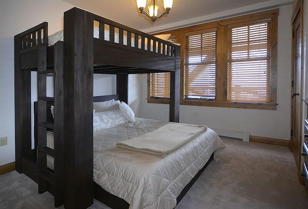 WestWall Lodge photo 11